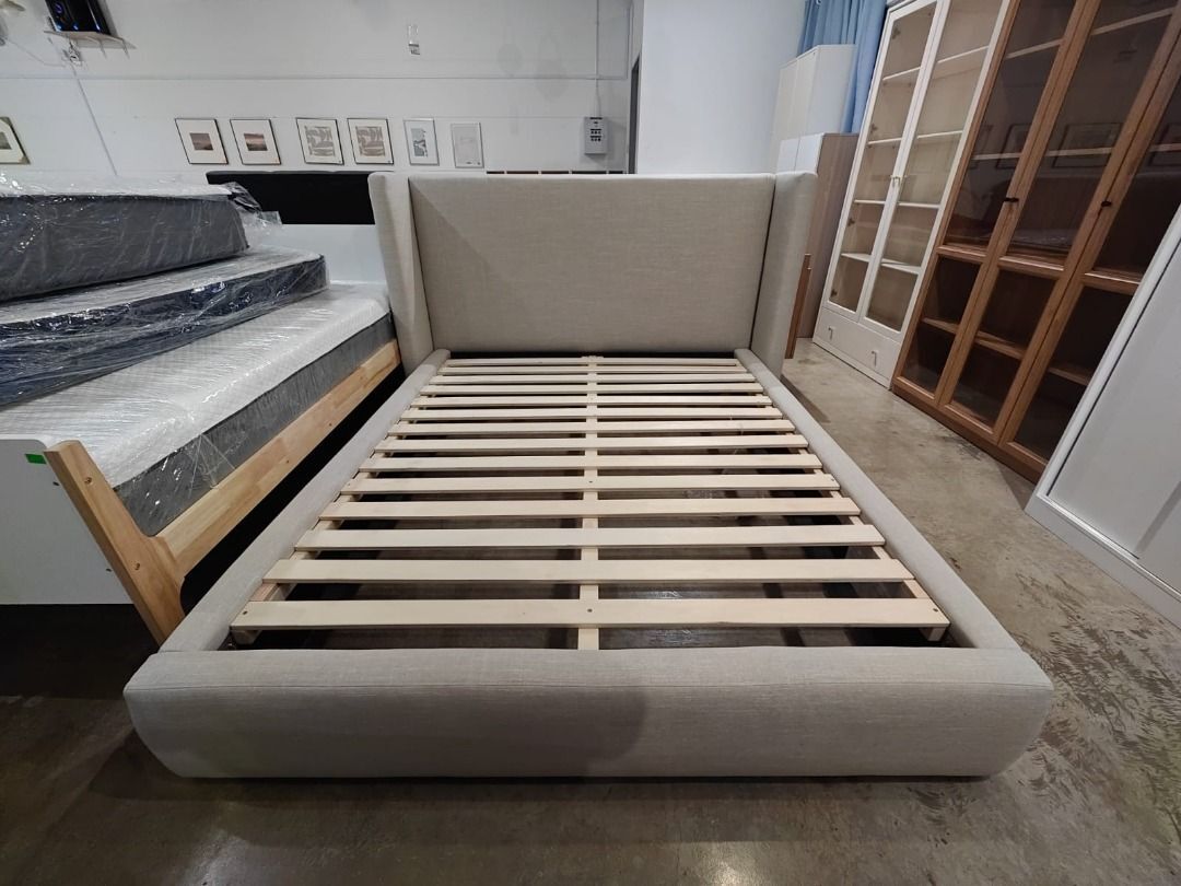 ayaka_queen_size_bed_castlery__1787116266_96049784_progressive