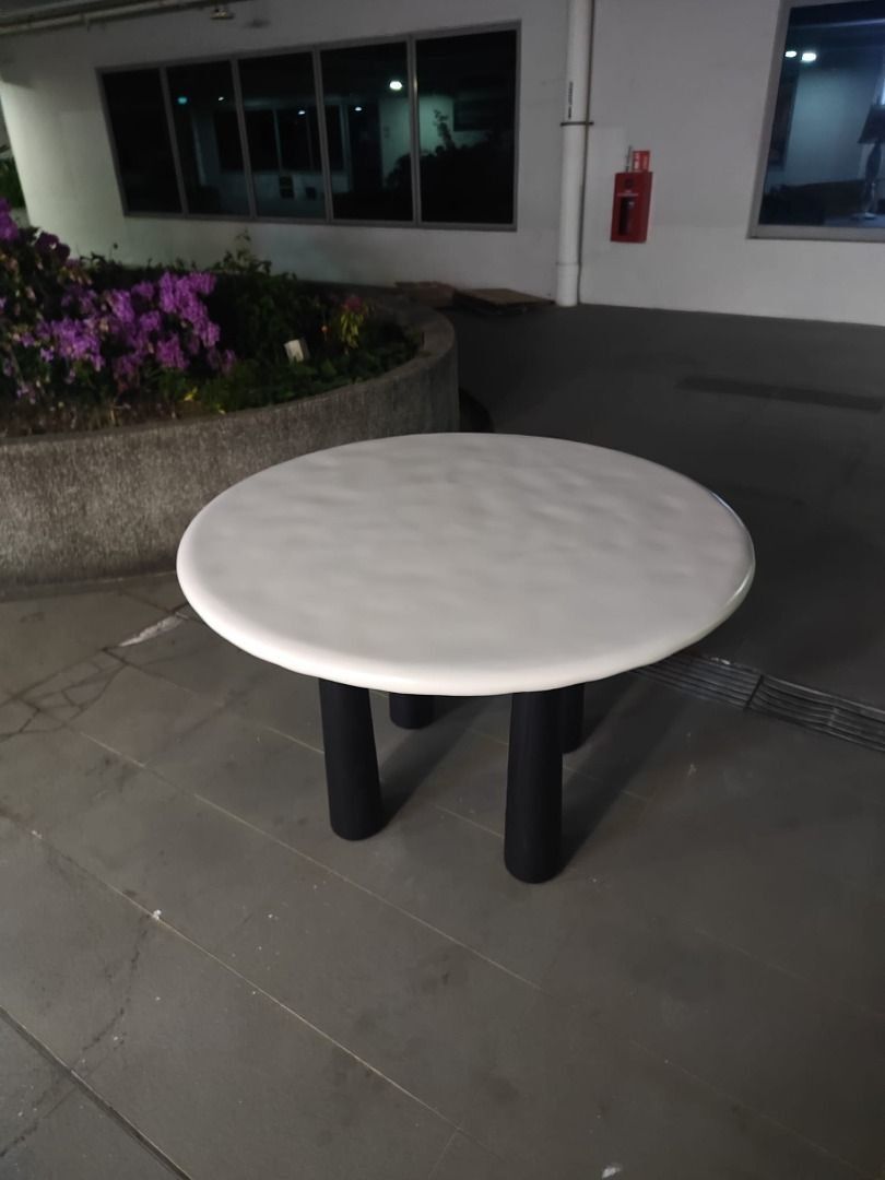 voltron_round_dining_table_cas_1787988645_a2eb2f79_progressive