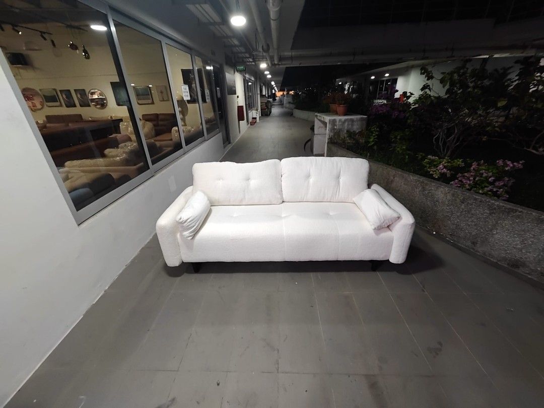leoni_3_seater_sofa_bed_in_bou_1783768548_33cd9a82_progressive