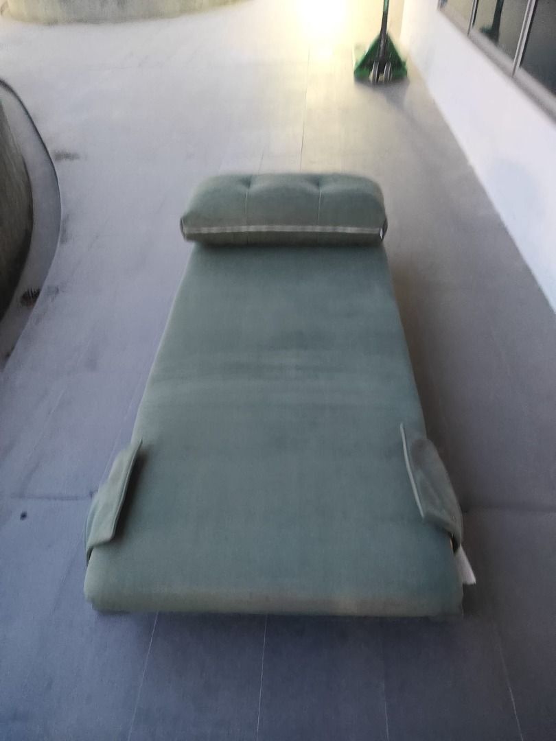 nevera_foldable_sofa_bed_1781855862_373c3d53_progressive