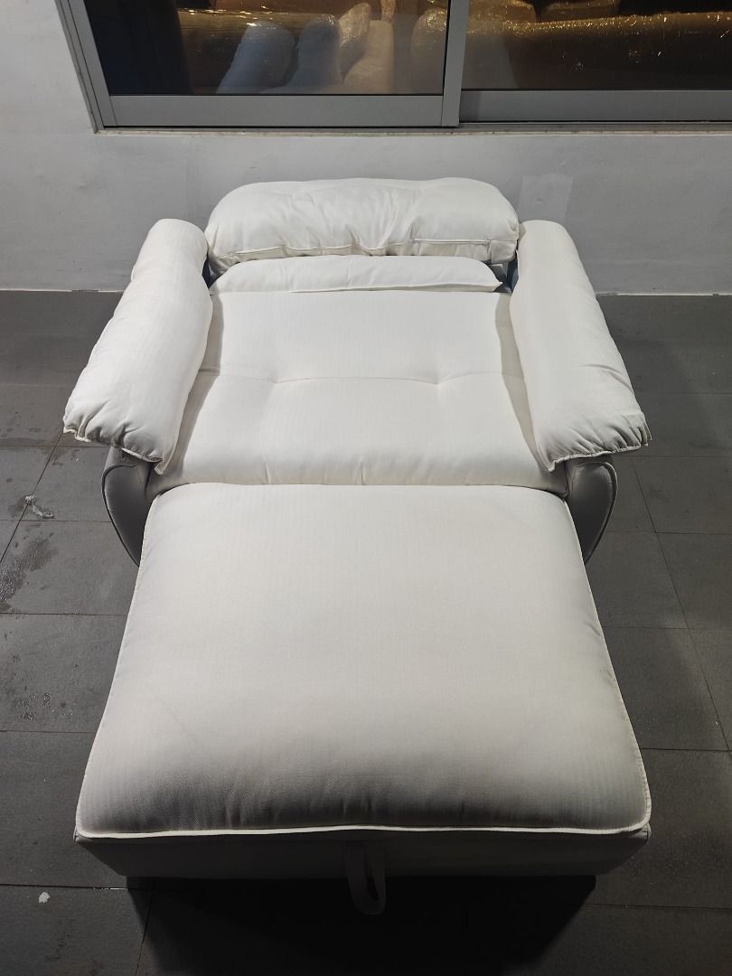 vanoyeke_ultraplush_1_seater_s_1776164405_0af9d235_progressive