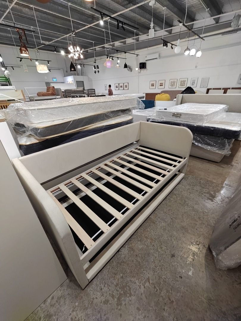 lafaya_single_day_bed_with_pul_1788499094_fbc43a41_progressive