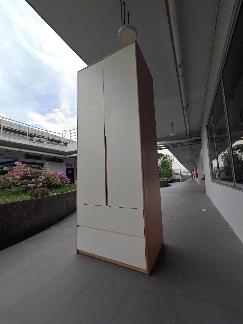 kalliga_08m_tall_wardrobe_with_1785560201_a791876f_progressive