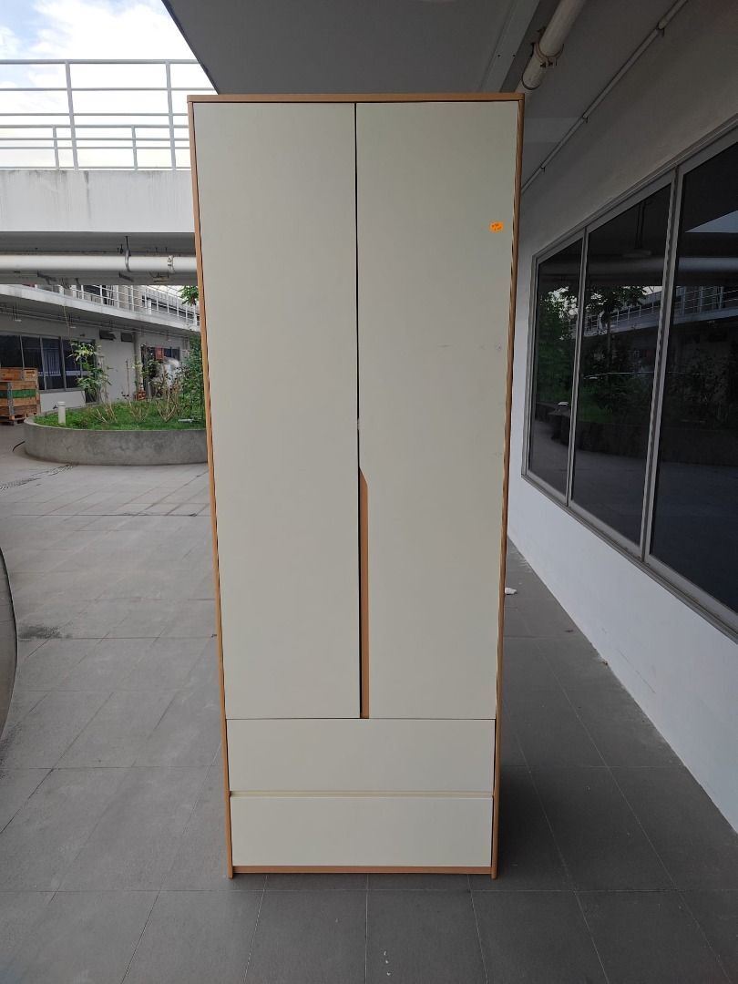 kalliga_08m_tall_wardrobe_with_1785560201_2821f676_progressive