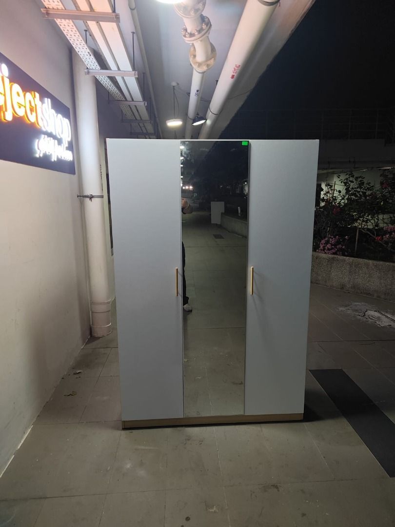 watson_12m_wardrobe_with_mirro_1789111627_5c0bbd54_progressive
