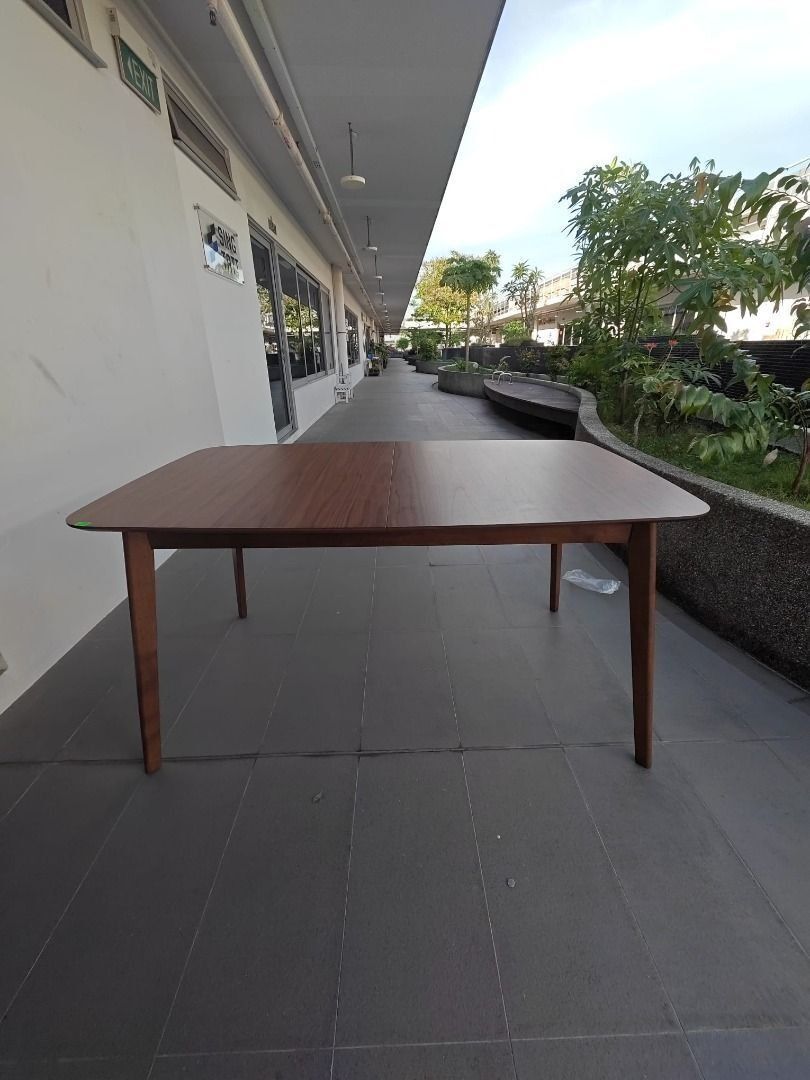 trax_extendable_dining_table_i_1789111755_172002f1_progressive