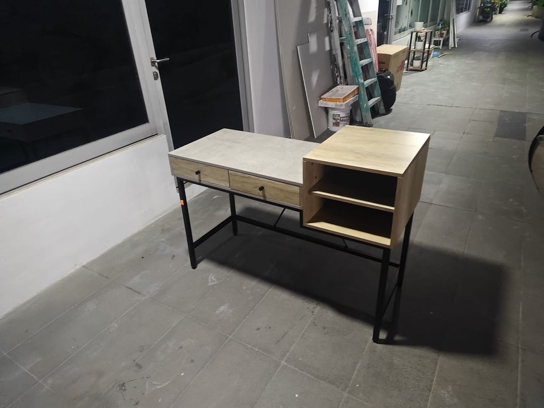 patmos_computer_desk_1786253450_45273765_progressive