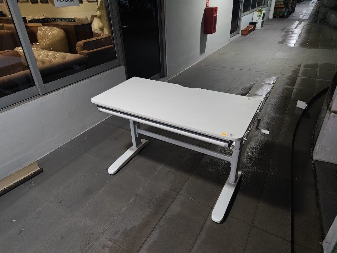 vermeulen_120cm_manual_height__1783764427_73aa4a1d_progressive