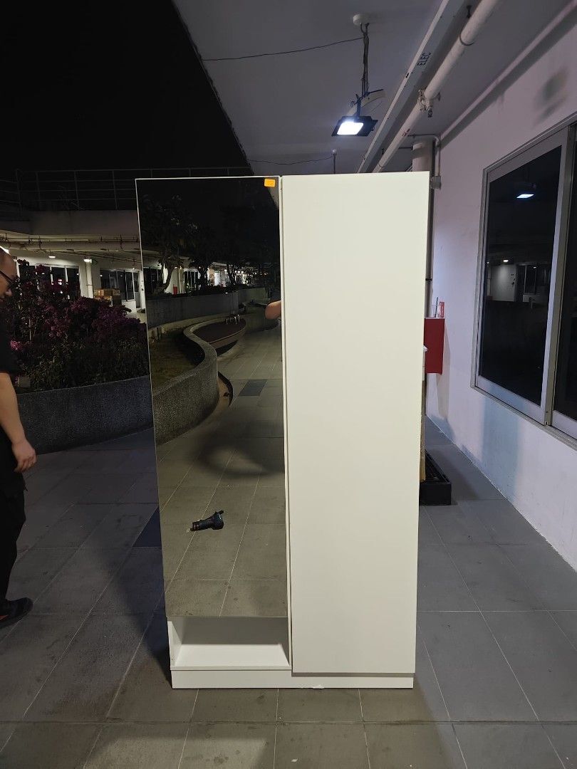 lannes_09m_tall_shoe_cabinet_1789048218_6002dc34_progressive