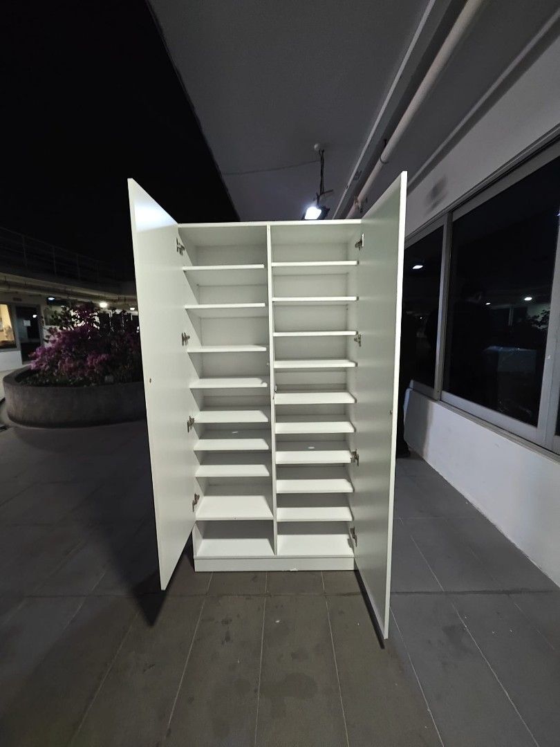 lannes_09m_tall_shoe_cabinet_1789048218_07ae5ed6_progressive