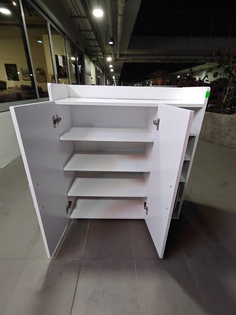 xemitec_shoe_cabinet_in_white_1788853794_a1f8a0a1_progressive
