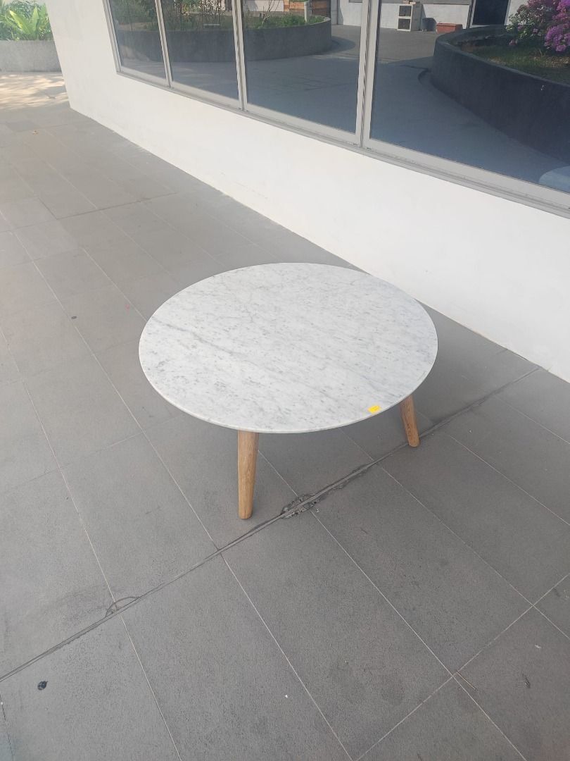 vettel_acacia_round_marble_cof_1787202290_ac068ecb_progressive