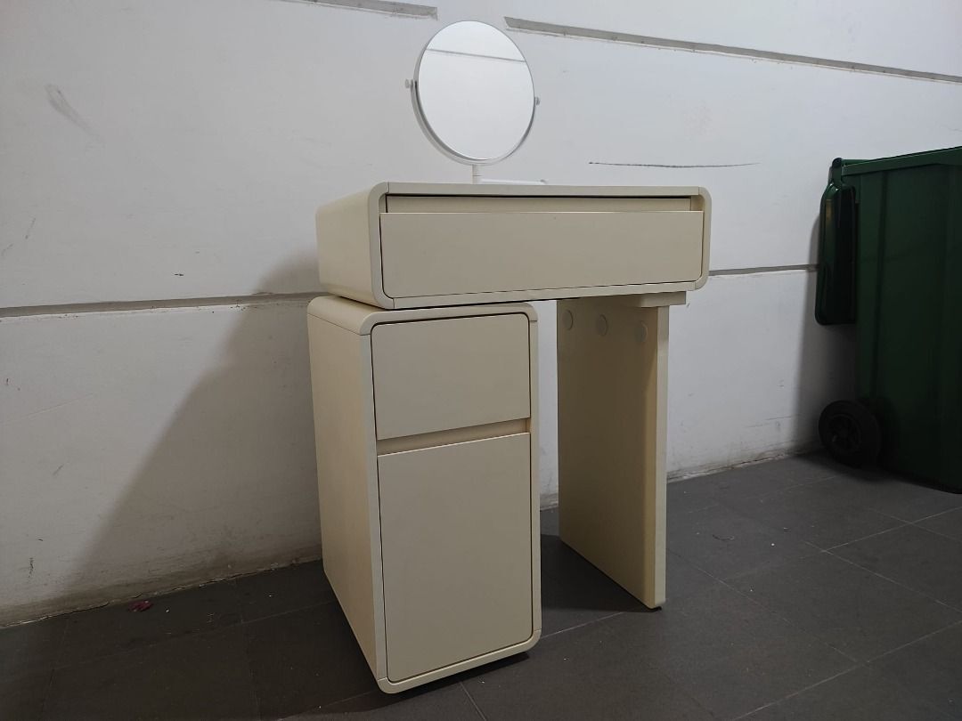 titta_extendable_dressing_tabl_1786695626_894618e7_progressive