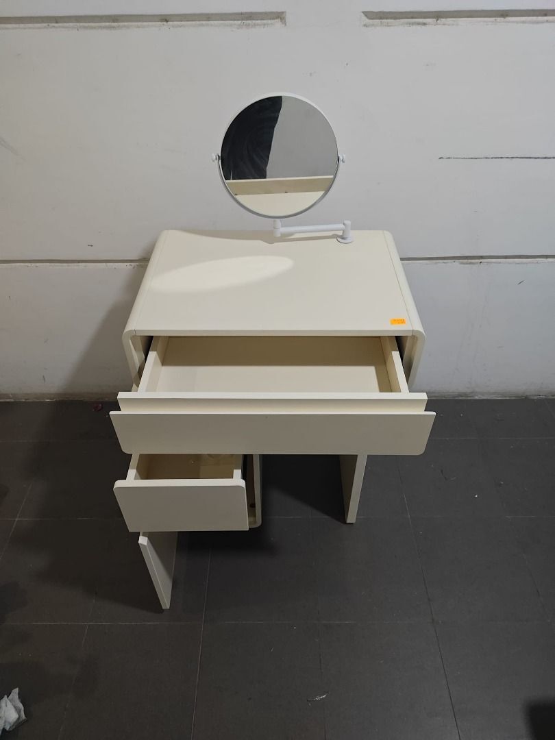 titta_extendable_dressing_tabl_1786695626_33899b7f_progressive