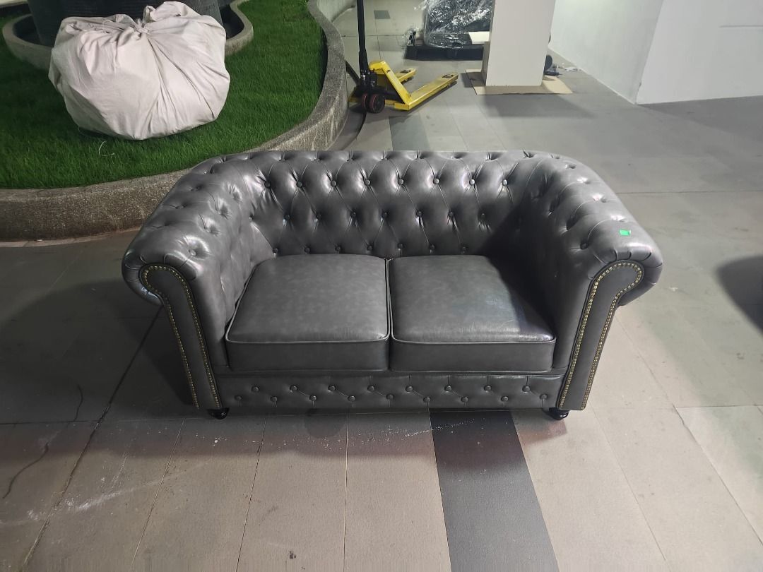 salvadore_x_2_seater_chesterfi_1793080659_32753ce8_progressive