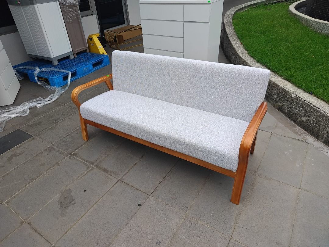 meinholz_3_seater_wooden_sofa__1793173097_9c18f733_progressive