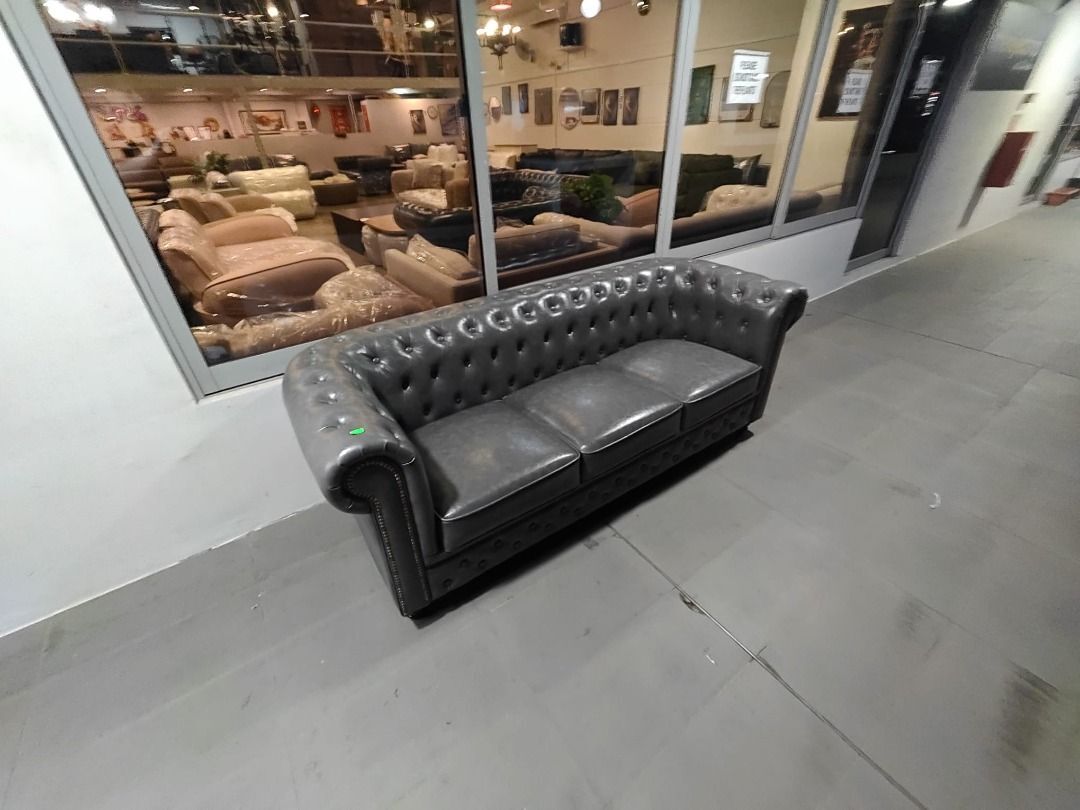 salvadore_x_3_seater_chesterfi_1793080386_ade43aa1_progressive