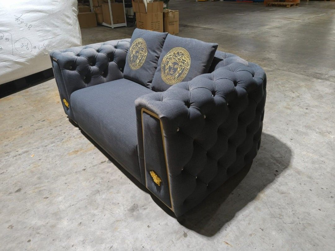 kriger_2_seater_contemporary_c_1720277666_22d7138a_progressive