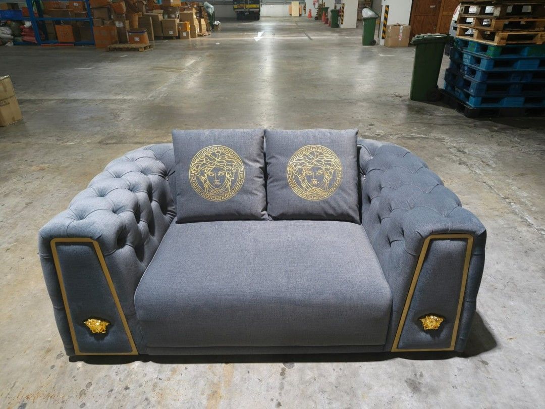 kriger_2_seater_contemporary_c_1720277666_4e76b629_progressive