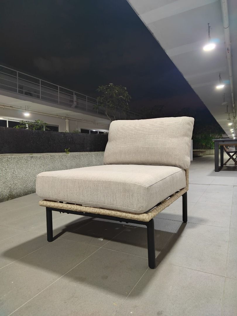 deaton_armless_outdoor_sofa_1744178274_36c7d8df_progressive