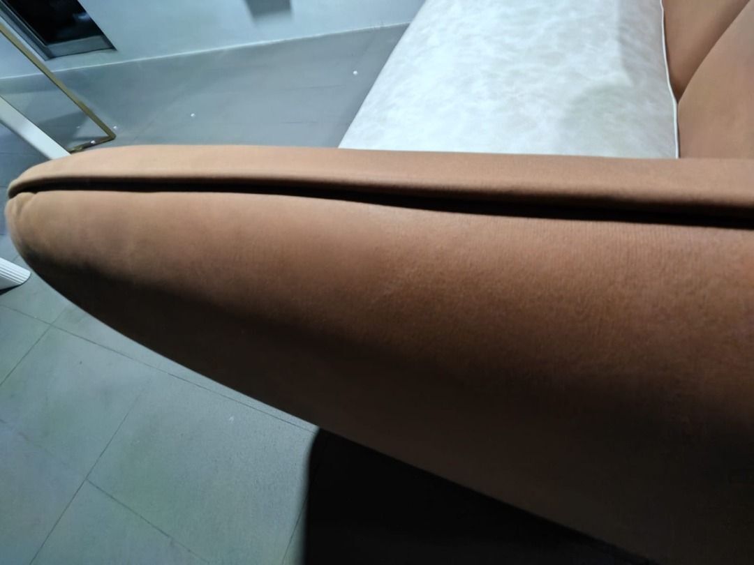 lynda_2_seater_corner_sofa_wit_1748164290_058fa0ca_progressive
