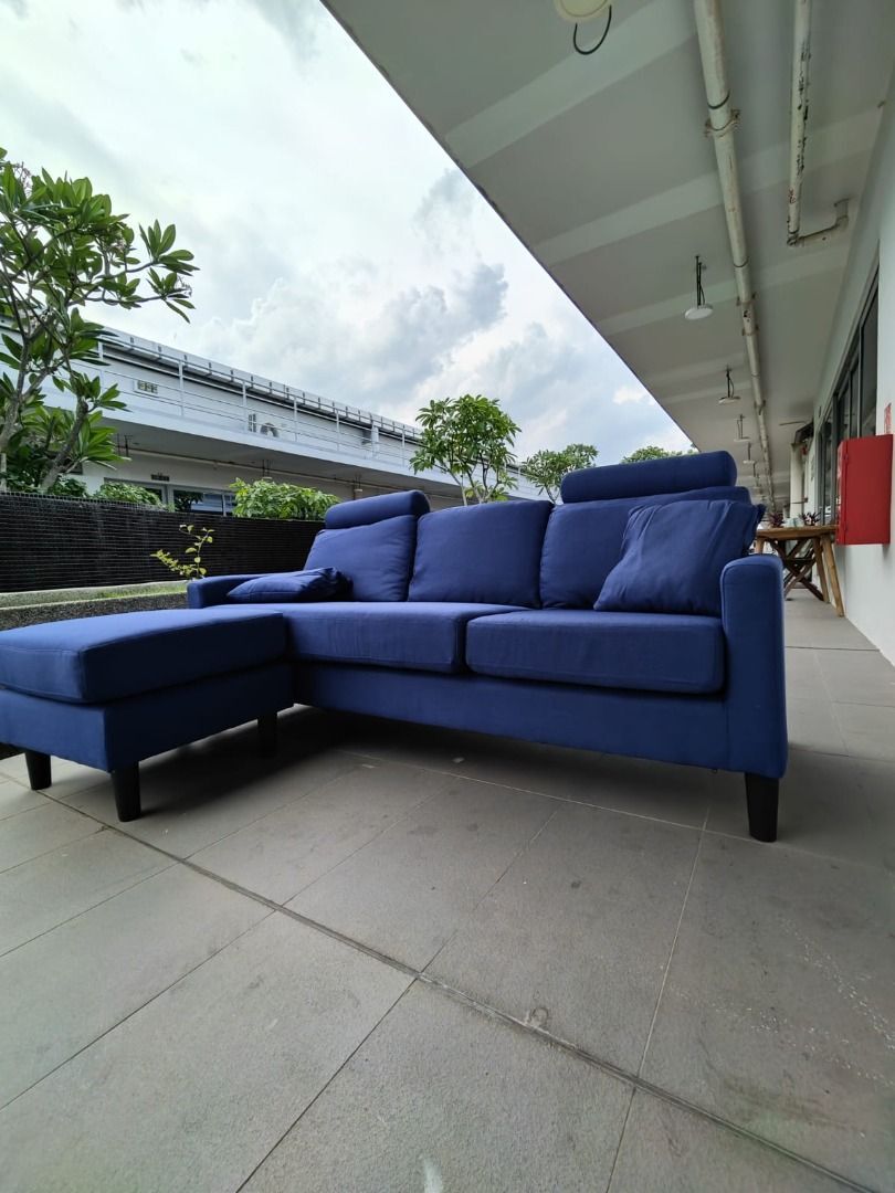levin_lshaped_sofa_in_blue_fab_1749621510_90c5ba30_progressive