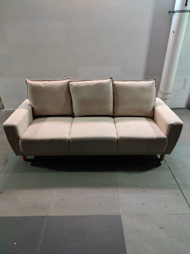 chante_3_seater_sofa_in_cream__1748330403_55b11030_progressive
