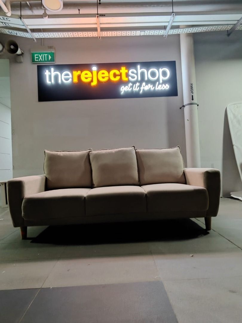 chante_3_seater_sofa_in_cream__1748330403_b83cc923_progressive