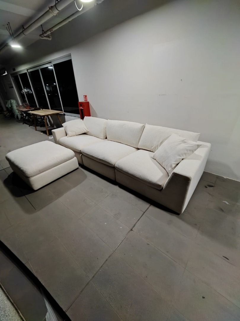 skyvale_extended_sofa_with_ott_1751189826_c8bb7696_progressive