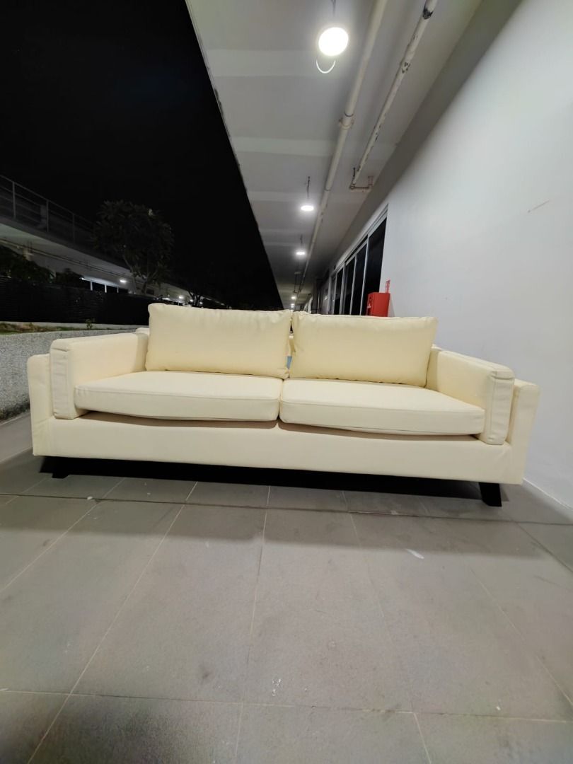 marzuki_3_seater_sofa_in_white_1751205286_84d524a6_progressive