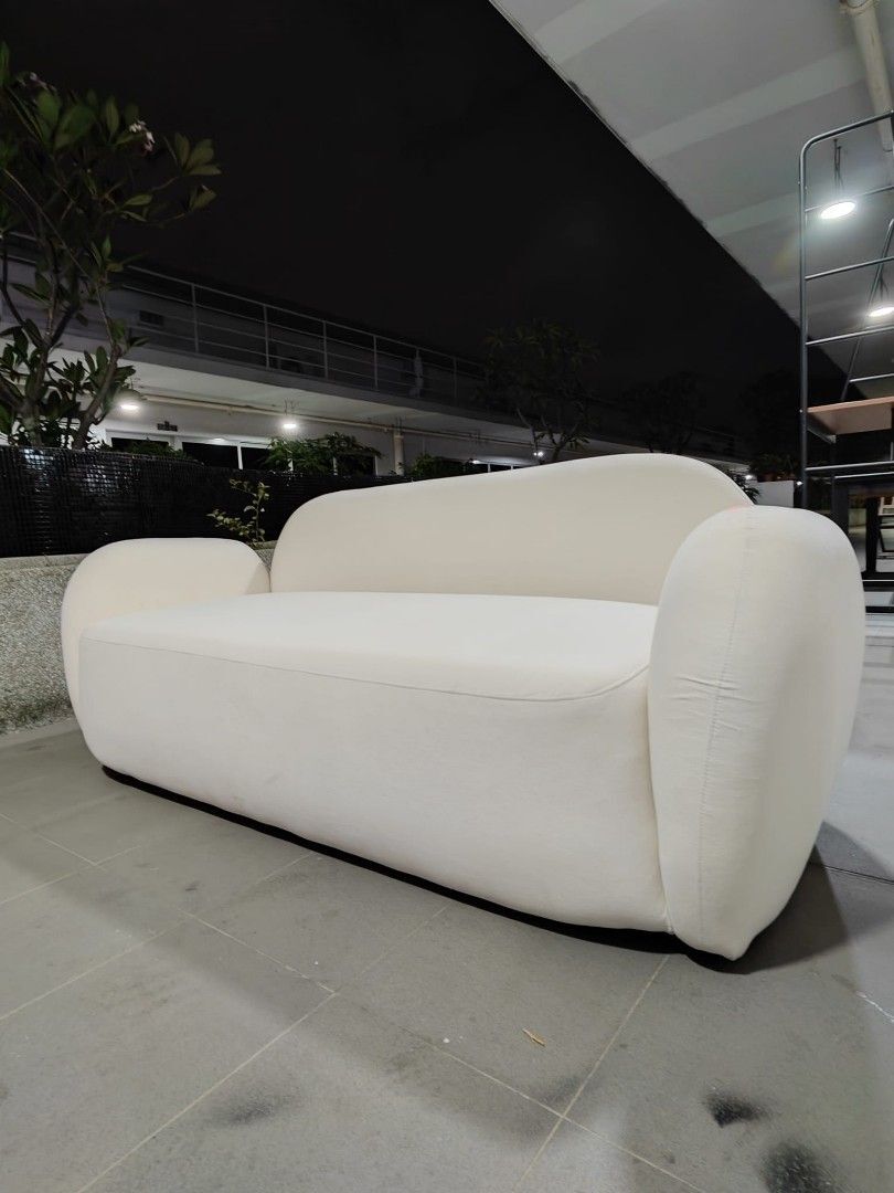 figliola_3_seater_sofa_in_fabr_1748178421_e96fe23e_progressive