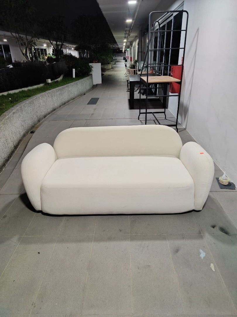 figliola_3_seater_sofa_in_fabr_1748178421_40688738_progressive