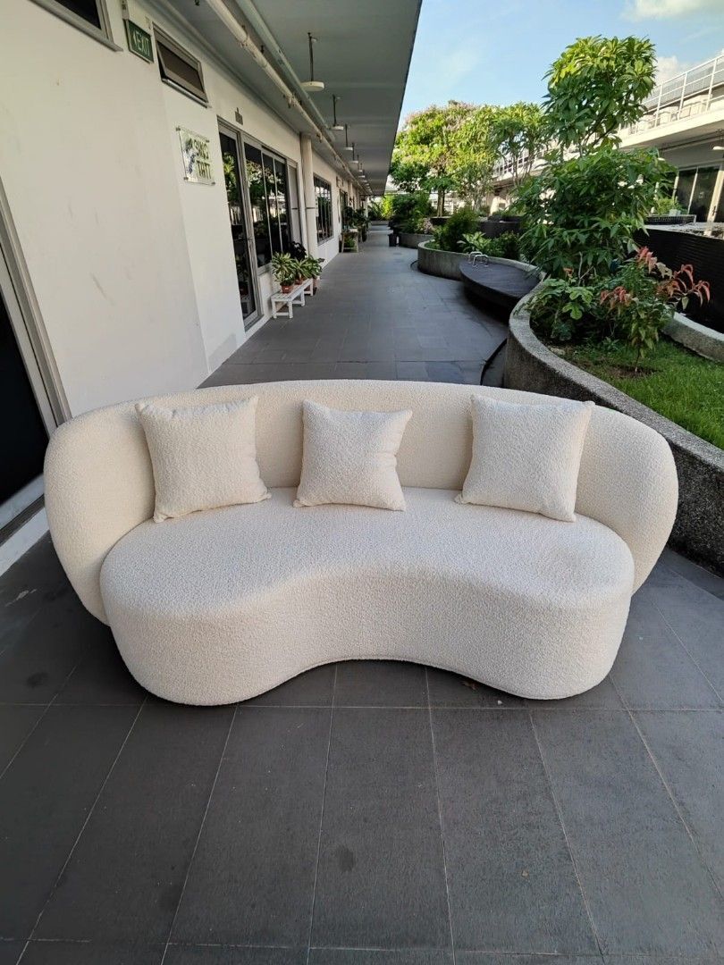 borgia_3_seater_boucle_fabric__1752330308_f12e505c_progressive