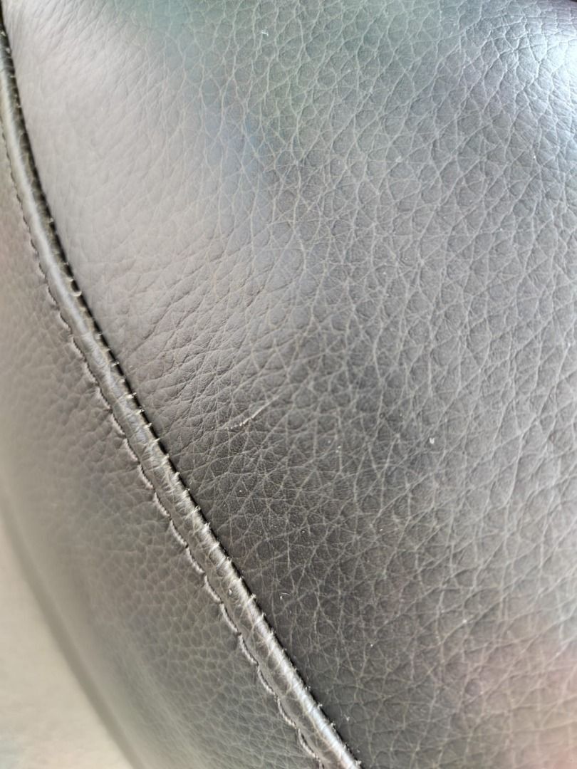 ultimated_price_karl_leather_r_1752756420_f7e06344_progressive