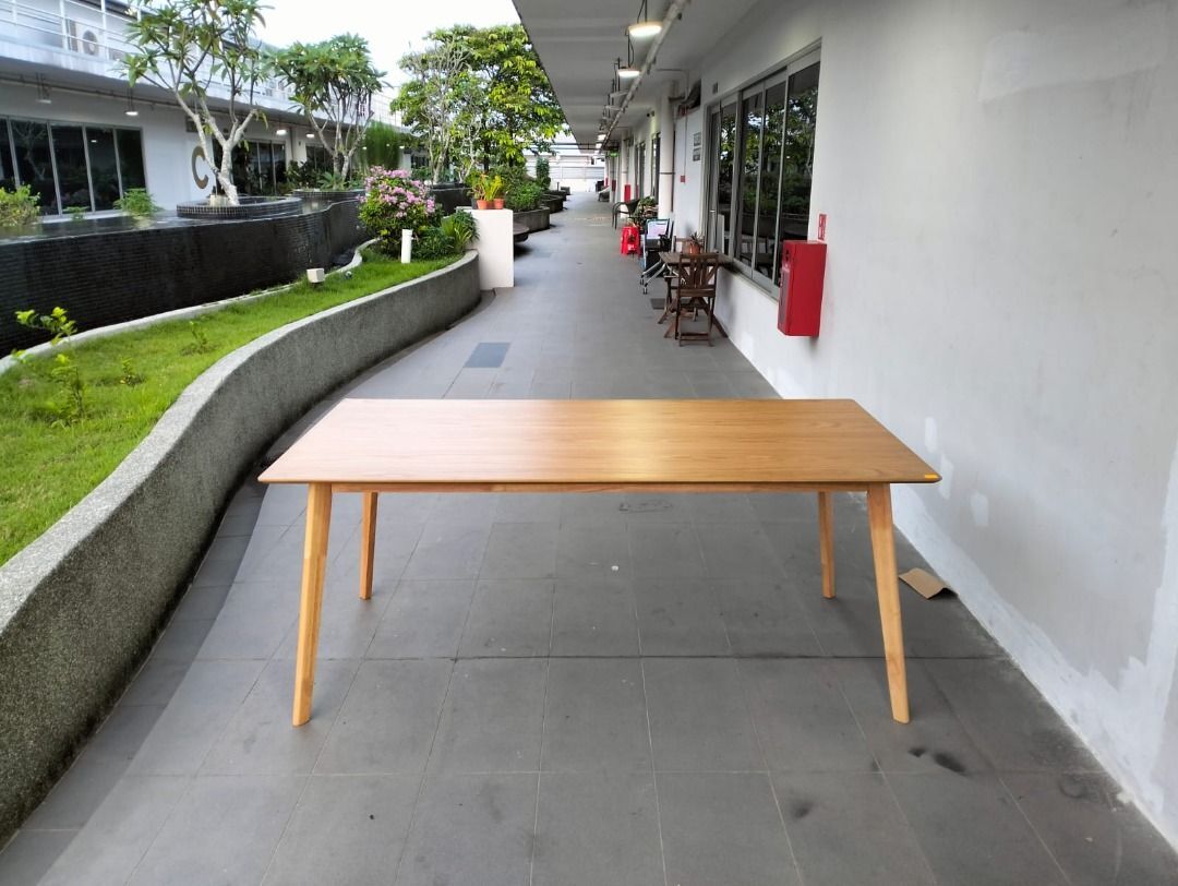 rach_large_dining_table_in_oak_1737116670_aca36ffc_progressive