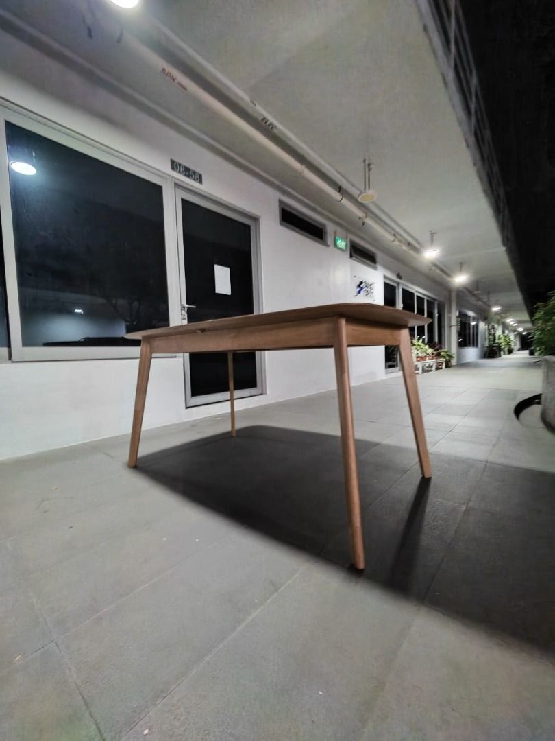 trax_extendable_dining_table_i_1750159605_732cfe94_progressive