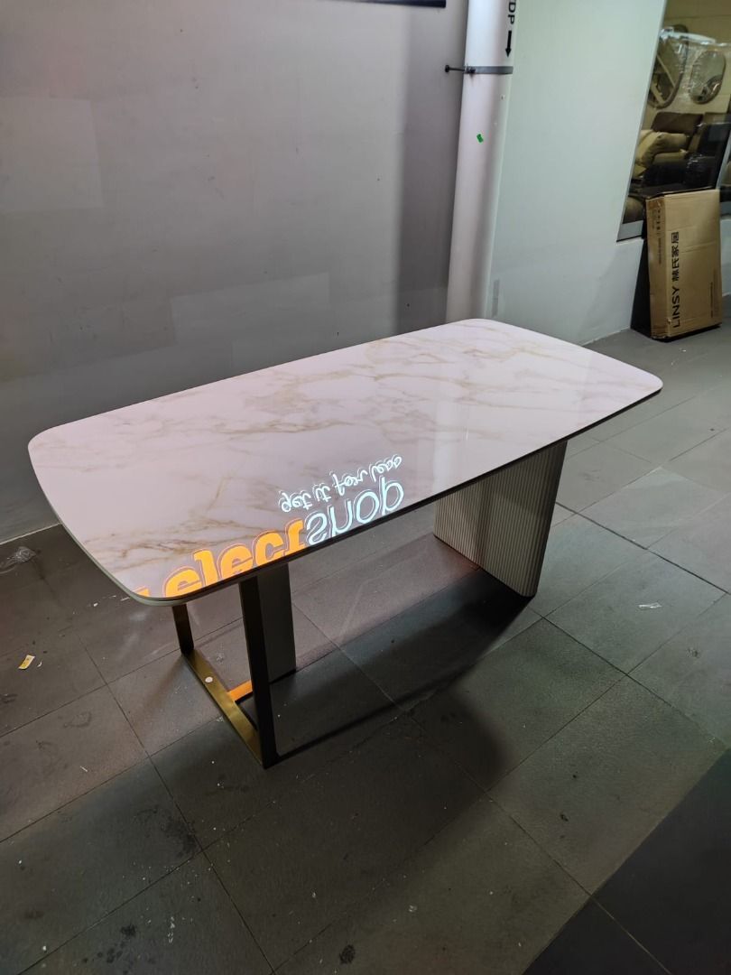 melville_dining_table_with_sin_1748330926_3532f4af_progressive