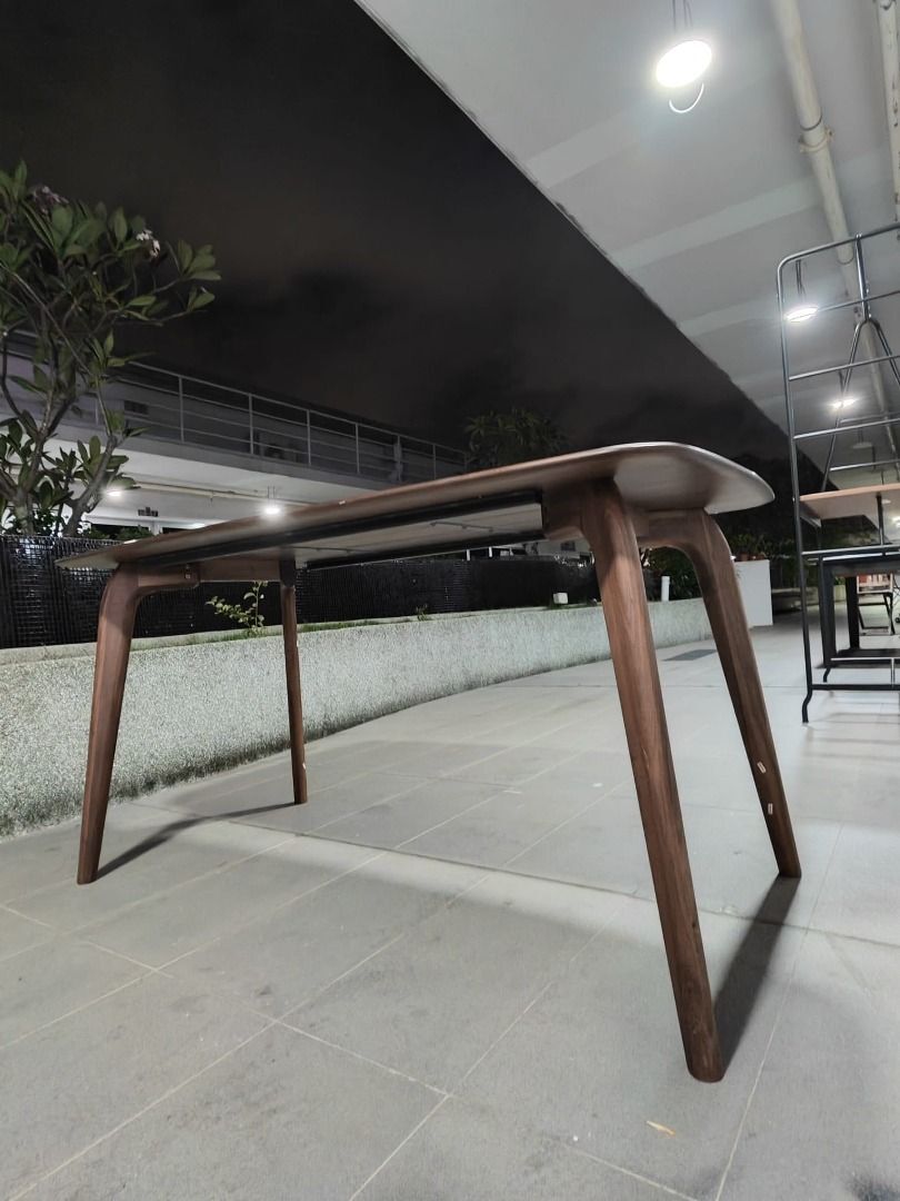 binna_dining_table_in_walnut_1747558563_d0d0c8c1_progressive