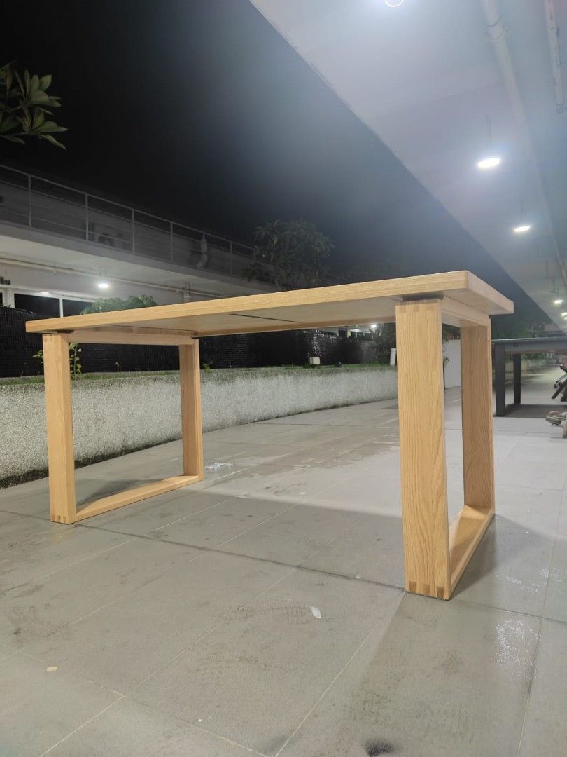 zydeco_dining_table_1746016821_7fc24c6a_progressive