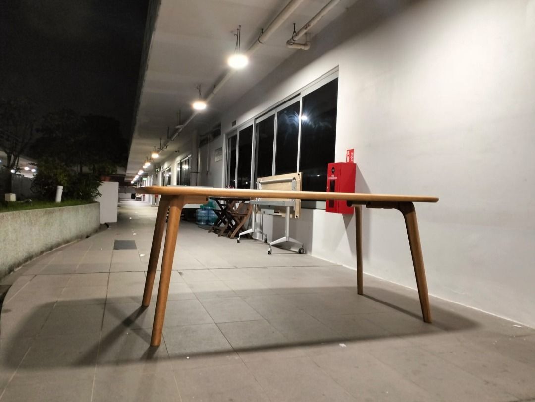 binna_dining_table_in_oak_18m_1740642669_d62b6df9_progressive