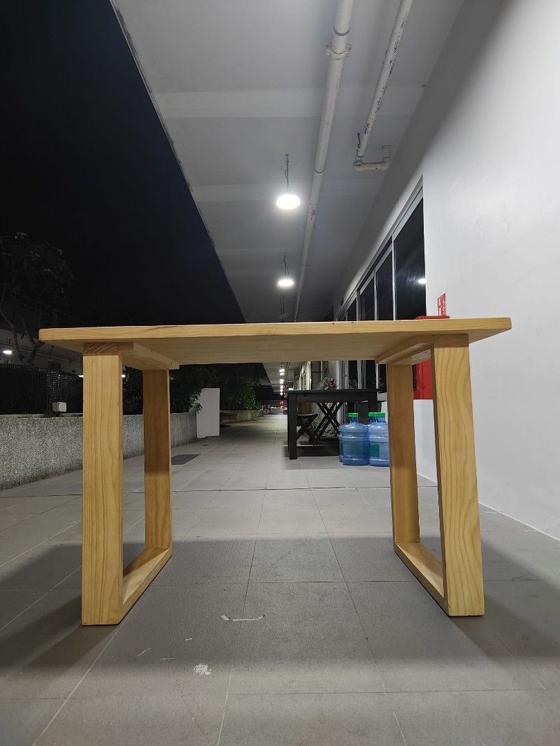 rusly_solid_wood_dining_table_1744287631_4bfa6fb7_progressive