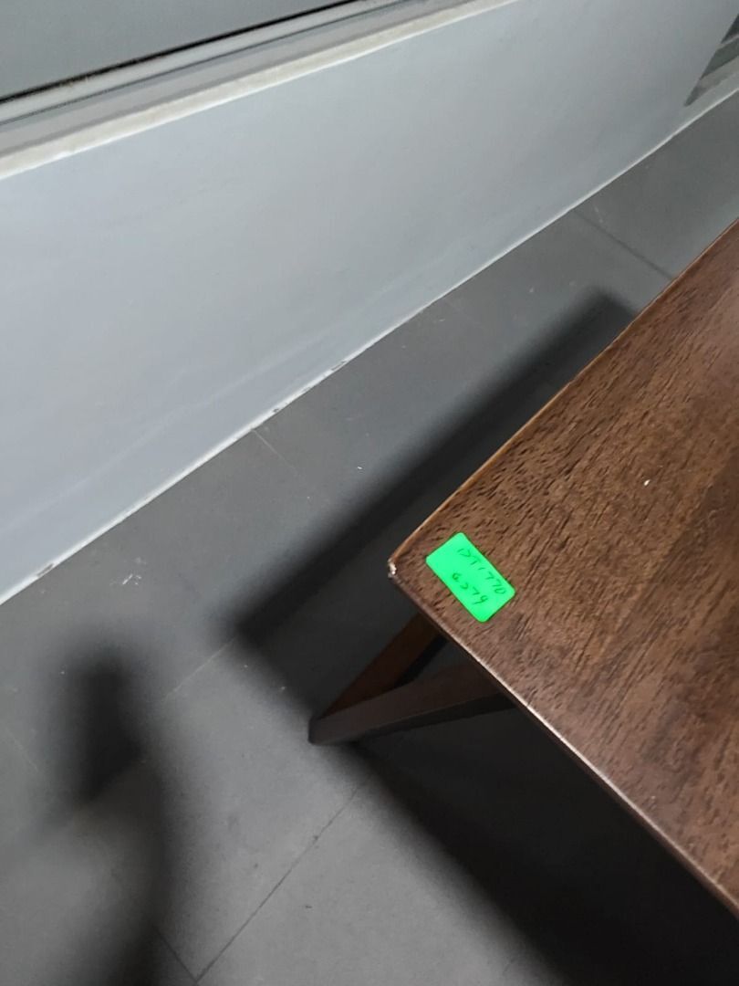 vajek_extendable_dining_table__1755420576_8fe54559_progressive