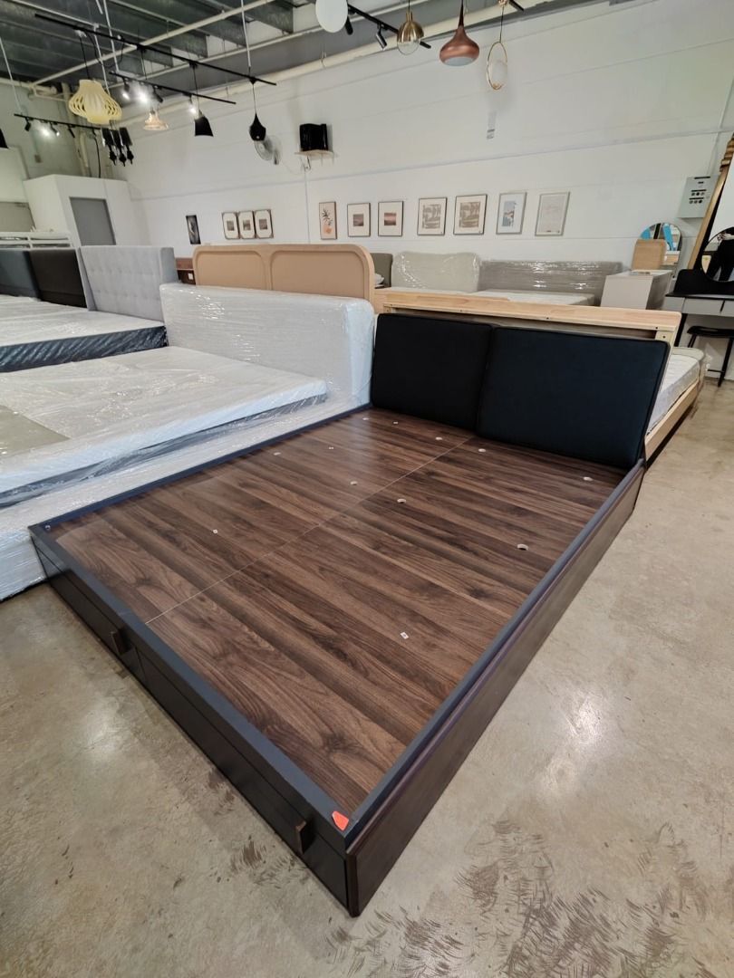 ashton_queen_size_bedframe_wit_1754377459_00727b88_progressive