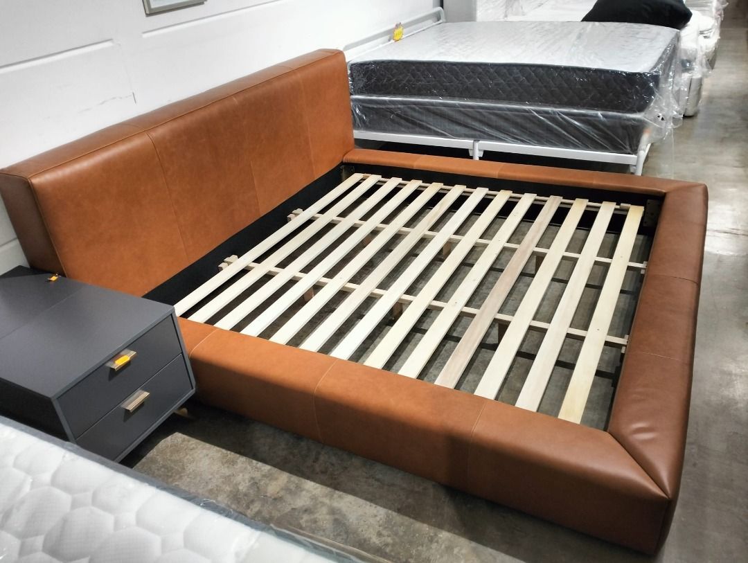 skyvale_king_size_leather_bedf_1734788495_68ad4606_progressive