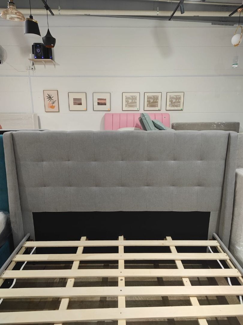 drugovich_queen_size_upholster_1742447209_396e67af_progressive