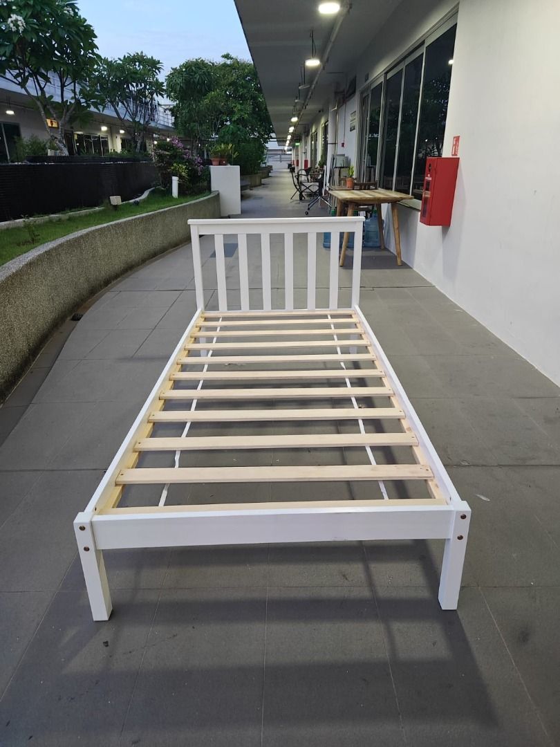 ruzenda_single_size_wooden_bed_1755157233_d87fbe10_progressive