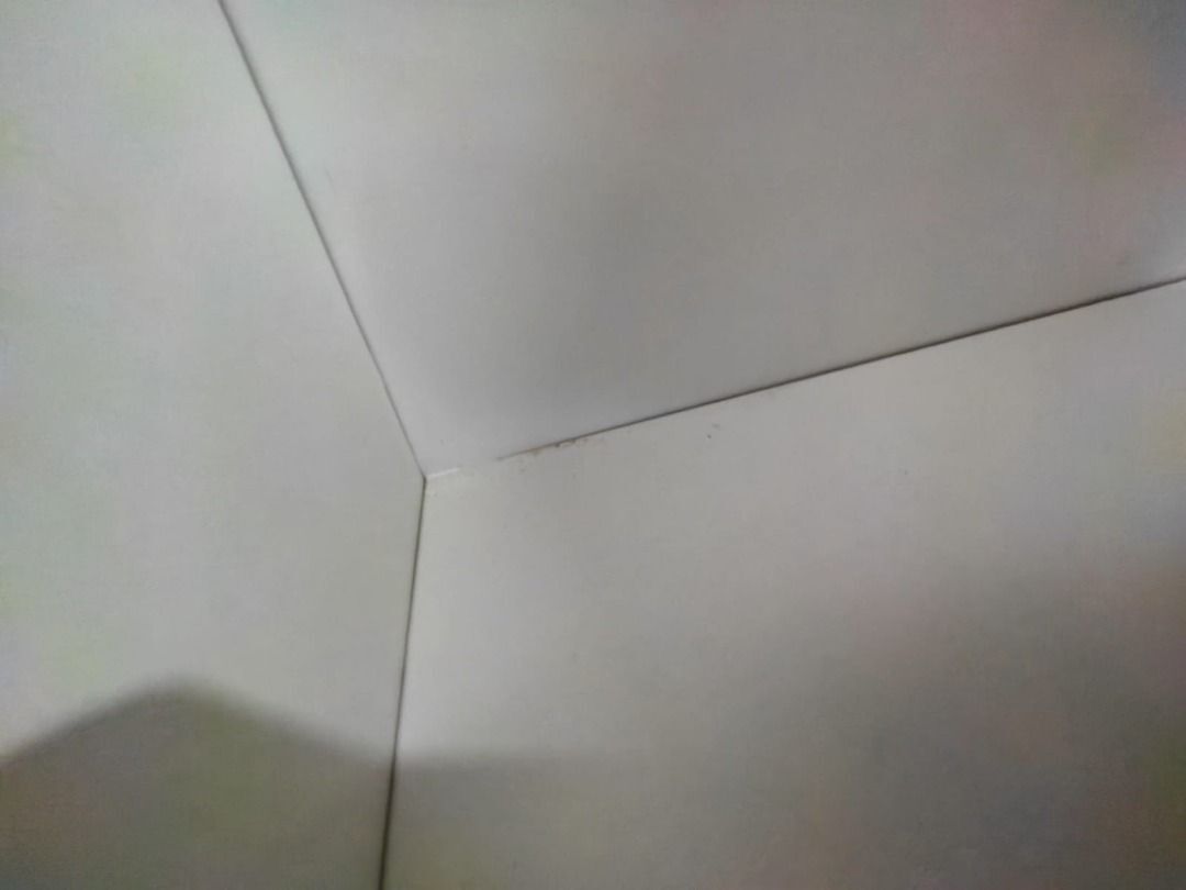 selgard_20m_wardrobe_with_shel_1755861945_ebb58c30_progressive