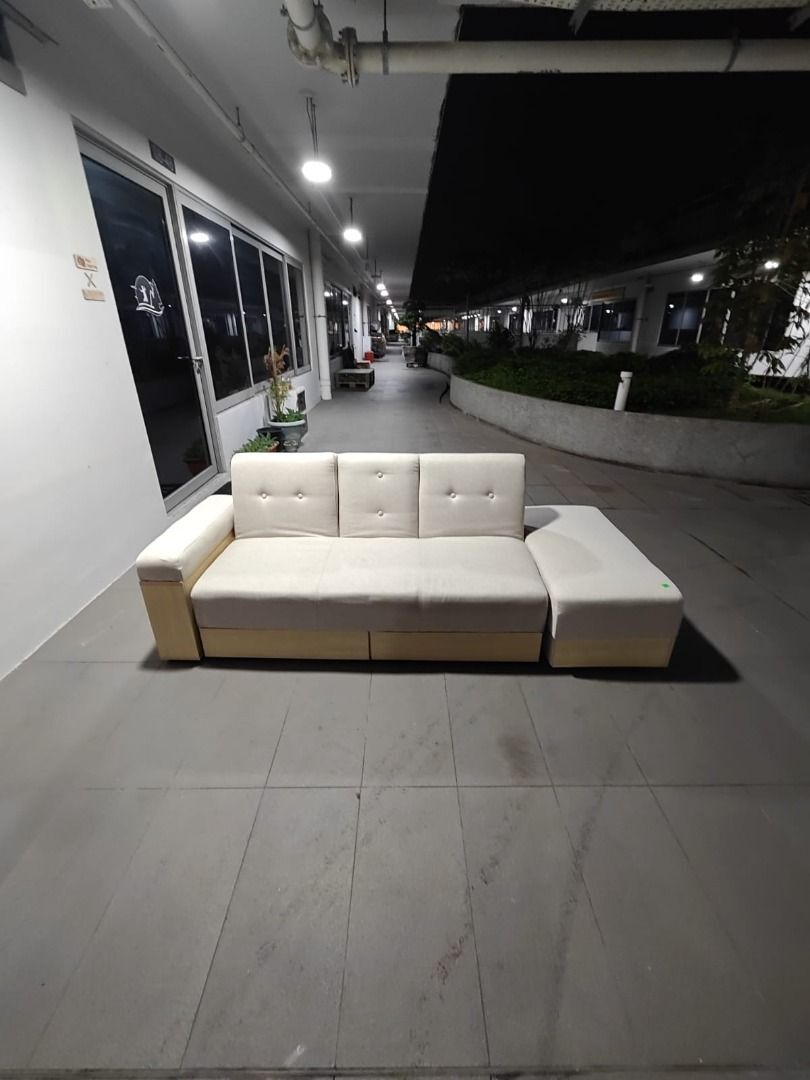 arai_storage_sofa_bed_in_cream_1754810228_d183ac88_progressive