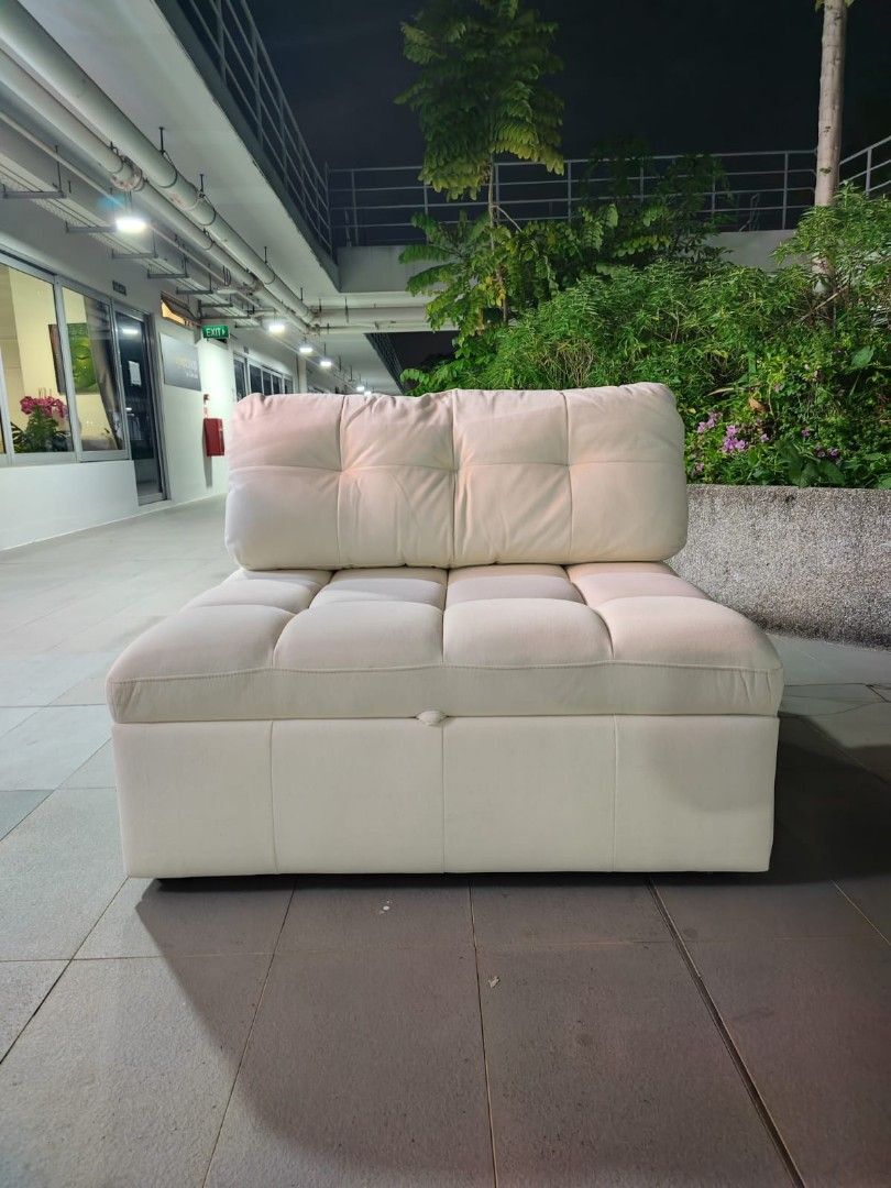 fukushima_sofa_bed_in_velvet_1754662392_766822e5_progressive