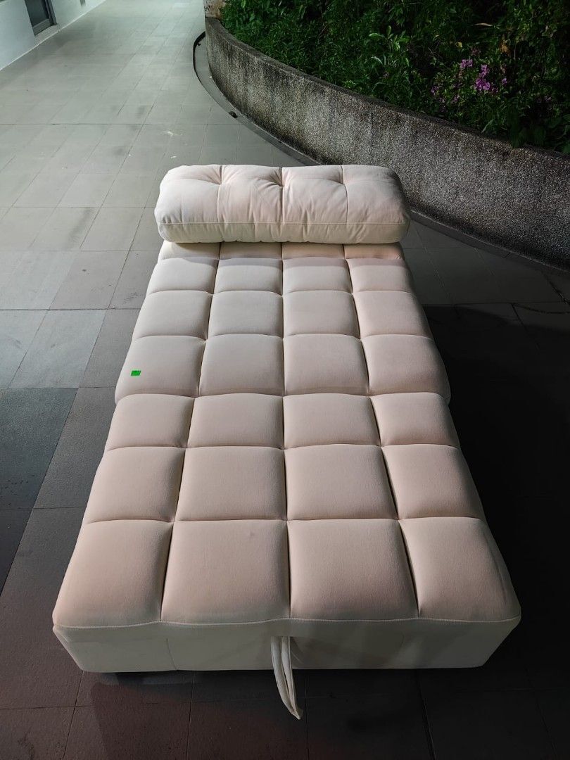 fukushima_sofa_bed_in_velvet_1754662392_bd90767f_progressive